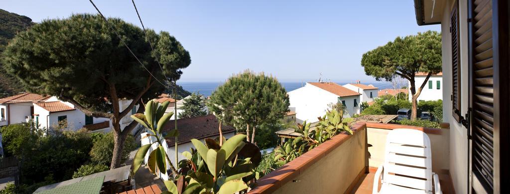 Hotel Corallo Pomonte Exterior photo